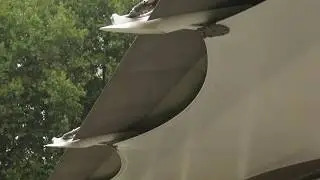 Boat and Plane: A Love Story