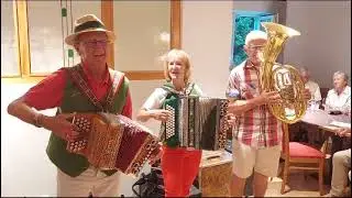 Der Egerl&auml;nder - Die BradlmusiKanten, Handymitschnitt beim Bachwirt🎵🎶🎼
