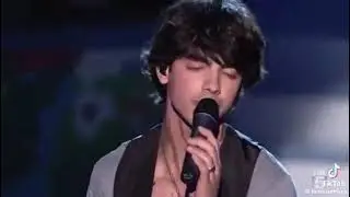 Jonas Brothers - World War 3 Live On The Teen Choice Awards Show 2009