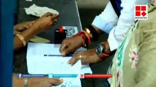 BJP Candidate Sreesanth cast his vote in Kochi