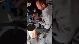 Watch Franck give our RCA Students an impromptu bonus slate roofing tile lesson