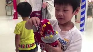 【キョウリュウジャー】キョウリュウジャー のミニティラ！ガブリチェンジャー！ガブリカリバー！に会いに来た〜！PART２