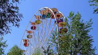 MC QUATTRO Quattro hop Hip hop Flower Ball Leek Violet River Stream Hills Forest Ferris Wheel Amusem