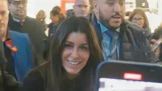 Dédicace de la chanteuse Jenifer ❤️ Son arrivée et ses 1ères dédicaces avec les fans, le 05.11.2022