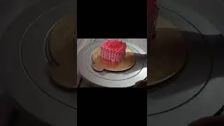 mini strawberry cake 🎂🎂 decoration without nozzle #shorts #shortsfeed #youtube #viral #trending