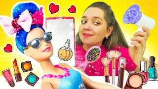 Barbie doll at the beauty salon. Doll games. For girls
