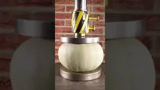 Hydraulic Press 100ton VS Pumpkin