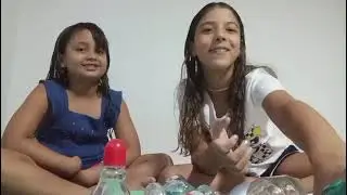 Clara cherando todos os meus  perfumes🤭🫣