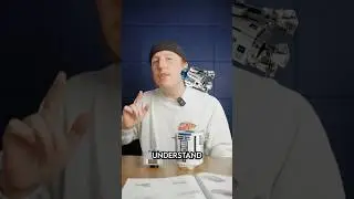 LEGO R2-D2 становится запутанным