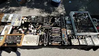 GROCERY Bag FULL of JEWELRY at FLEA MARKET! Flea Market & Thrift with me! #jewelry #thrifting
