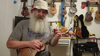 New Uke Day. Kiwaya/Famous FC-70 w/UkeSa Low G vs. Big Island Poni-C w/ Fremont Soloist