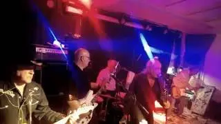 Crazy Cavan `n` The Rhythm Rockers - Rollin' Through The Night