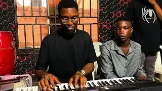 You Are the Reason I Live &ndash; Chimdi Ochei | Worship Song | Key 1-5-6-4-1 Progression