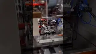 Five-axis broom brush making machine