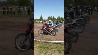 мотоцикл ЧЗ 500 старт!!
