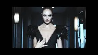 Реклама туши Excess Volume и блесков Colour Elixir