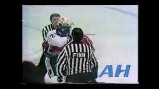 NHL Oct. 10, 1983 Wilf Paiement,QUE v Chris Nilan,MTL Quebec Nordiques Montreal Canadiens