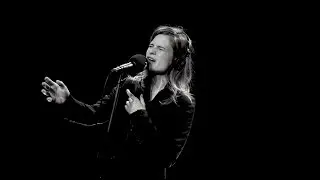 CHRISTINE AND THE QUEENS - NUIT 17 A 52 on PURE