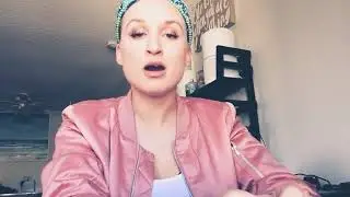 Kristen Foss covering &ldquo;Everything I Wanted&rdquo; Billie Eilish