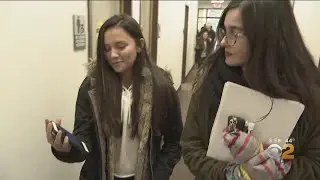 College Students Get Phones Back After Addiction Experiment