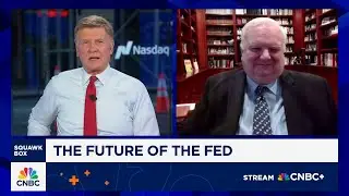 Bond market is 'suspicious' of long-term U.S. fiscal, monetary health, says Lindsey Group CEO