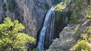 🎥 Mount Rainier&rsquo;s Roadside Masterpiece &mdash; Clear Creek Falls Immersion