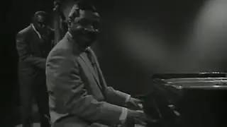 Erroll Garner - Honeysuckle Rose (London, 1964)