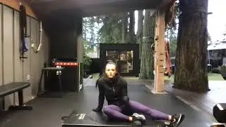 DECEMBER CORE CHALLENGE Day 22 - 3 Minute Planks