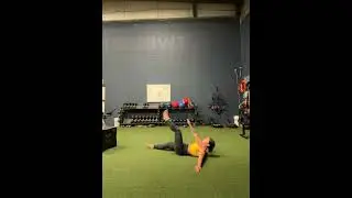 Opposite Hand to Toe Crunch