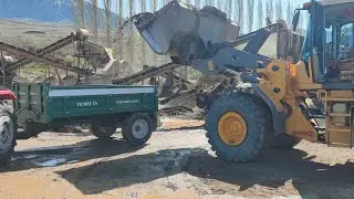 Is Being a Loader Operator an Exciting Job or a Tough Career?