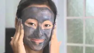SuperCleanse Oczyszczająca pianka do mycia twarzy od Glam Glow