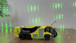 ARFF PANTHER 6X6 Wellington Int. Airport - Rosenbouer Panther Scale 1:87