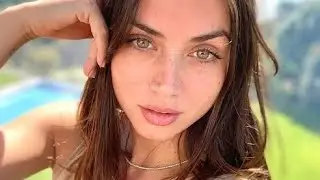 cc look like ana de armas