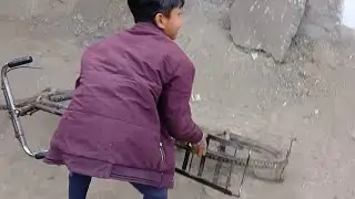 Anuj ko saikil se gira diya😅