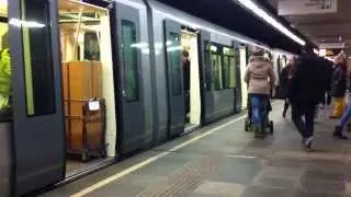 RET Metro Type B (5301 Met nieuwe kleur) Aankomst+Vertrek richting De Terp op Beurs