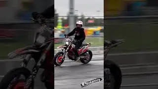 #drift #rain #ktm #burnout #finland #4stroke