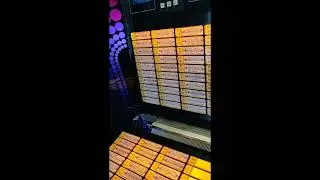 No 2X4 Needed. Seeburg Disco SMC1 Disco Jukebox Lid Fix