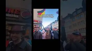 Wenn die eigene Flagge unverw&uuml;nscht ist. #deutschland #karneval #fahne #flagge #k&ouml;ln
