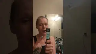 power grip primer application. #elf #makeup #canadianbeauty #woman