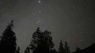 Time lapse of the Perseid meteor shower