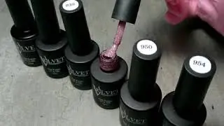 Металлизированные и шиммерные гель-лаки Velvet