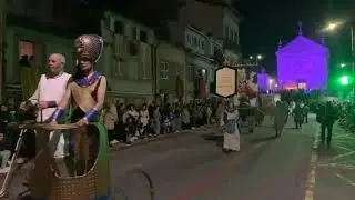 Procissão da Burrinha levou milhares de fiéis às ruas de Braga