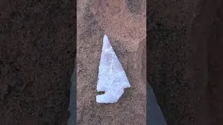 Discovering Arrowhead While Exploring in Utah #ancientdiscoveries #ancienthistory #utah #hiking