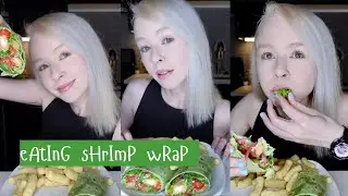 •eating🍤shrimp caesar wrap• #mukbang 