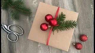 Easy Christmas Gift Wrapping Idea