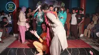 Madam Roop A jogia mera kam kar de