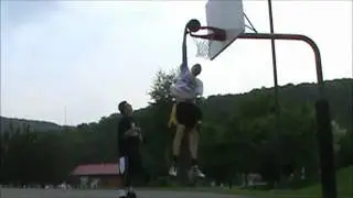 Crazy 15 year old dunker