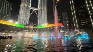 A Beautiful Dancing Fountain at KLCC, Malaysia (Background music replaced) 