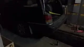 Subaru legacy 1992 1gen без глушителя с дырявой трассой