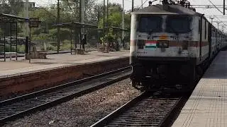12190 Mahakoshal Express runs between Hazrat Nizamuddin and Jabalpur Express || News Station